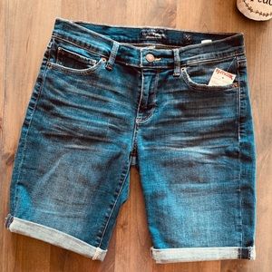 Lucky Brand Bermuda shorts